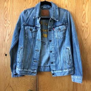 Levi’s embroidered trucker jacket